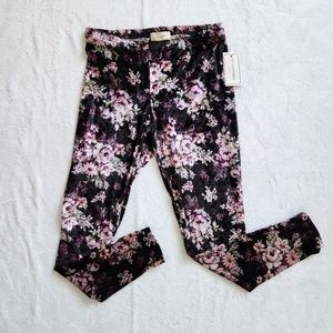 NWT‎ Black Velvet Floral Leggings Large Stretch Velour Ankle Length Cottage Goth
